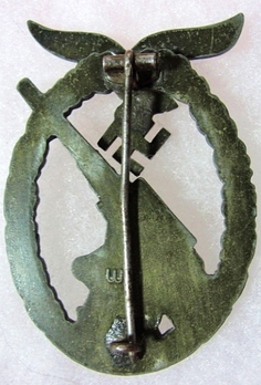 Luftwaffe Flak Badge, by W. Hobacher Reverse