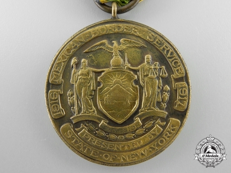 Badge Reverse