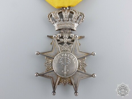 Badge of the Sword Reverse