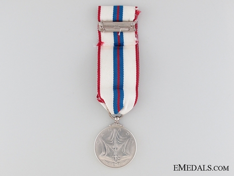 Silver Medal (for Canadian recipients) Reverse