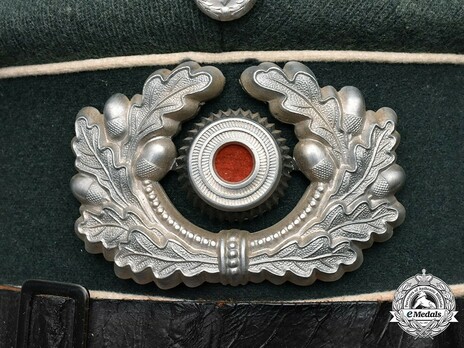 German Army Infantry NCO/EM's Visor Cap Wreath & Cockade Detail