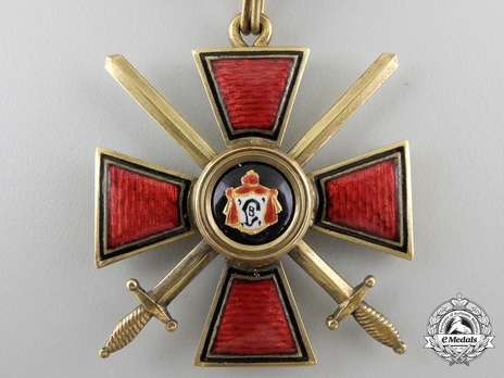 Military Division, IV Class Badge, by Dimitri Osipov (in gold, with swords)