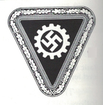DAF 2nd Pattern Frauenamt Orts-Walterin Lapel Badge Obverse
