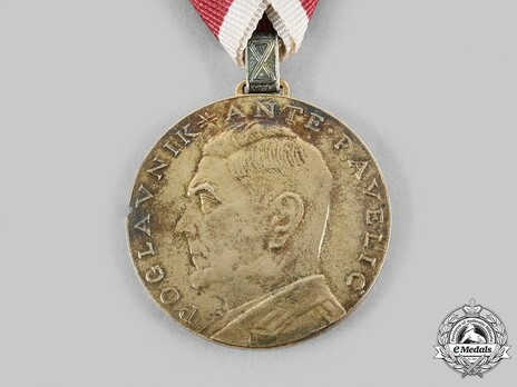 Ante Pavelic Gold Bravery Medal, in silver gilt