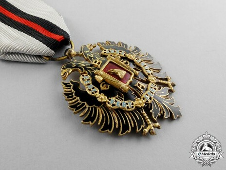 Order of Fidelity, Type II, Knight's Cross Obverse