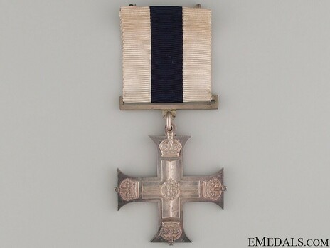 Silver Cross (1914-1937) Obverse