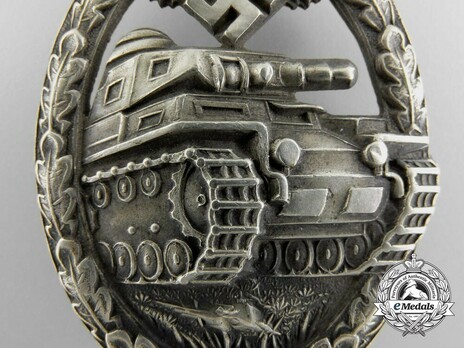 Panzer Assault Badge, in Silver, by C. E. Juncker (in nickel silver) Detail