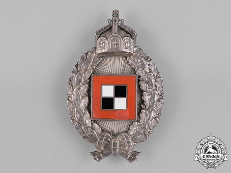 Observer Badge, by C. E. Juncker (in silver) Obverse