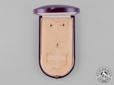 Military Cross, Case of Issue 