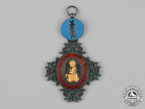 Order of the Sacred Crown, VI Class Obverse
