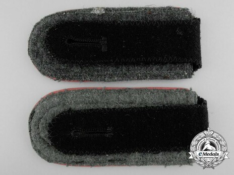 Waffen-SS Armoured/Anti-Tank Unterscharführer Shoulder Boards Reverse