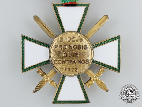 Hungarian Order of Merit, Knight, Military Division Reverse