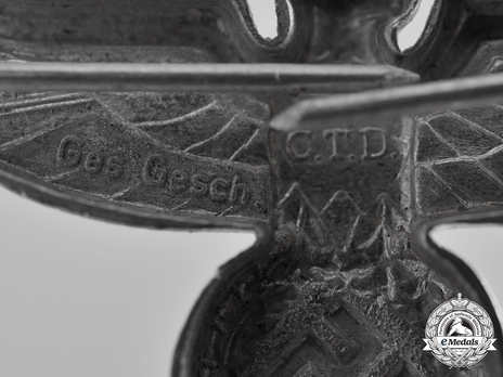 Reichsbahn Bahnschutz/Bahnpolizei Metal Cap Eagle Detail