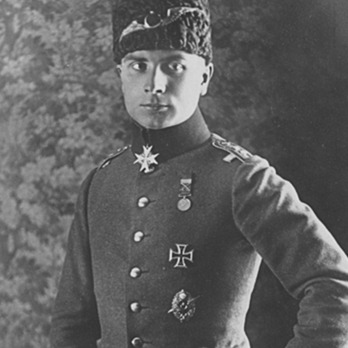 Hans-Joachim Buddecke wearing an Liyakat Medal