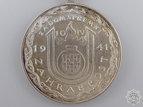 Small Silver Medal Reverse