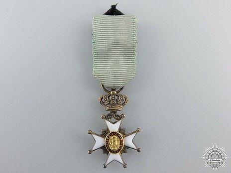 Miniature I Class Knight (with silver gilt and gold, 1860-1975) Obverse