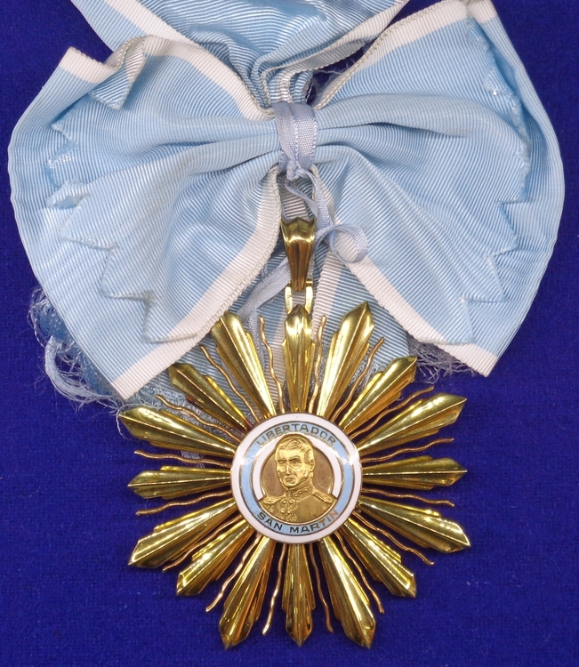 Order of the liberator general san martin grand cross badge 1st model %28argentina%29   tallinn museum of orders