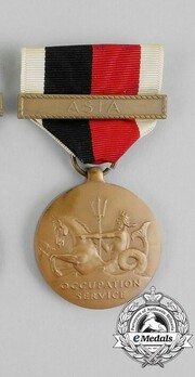 Bronze Medal (for Marine Corps, with "ASIA" clasp) Obverse