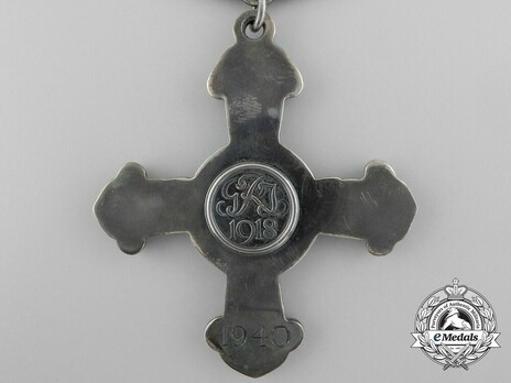 Silver Cross (1937-1948) (by Royal Mint) Reverse