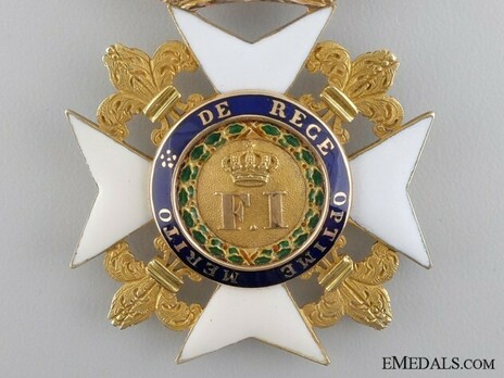 Royal Order of Francis I, I Class Knight's Cross (in gold) Obverse