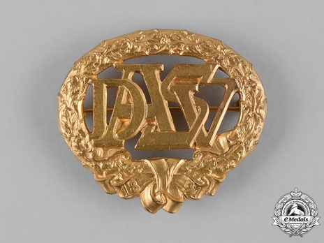 German Heavy Athletics Sports Badge, in Gold Obverse