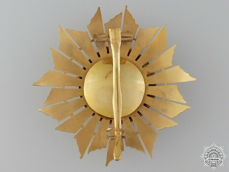 Commander Breast Star Reverse