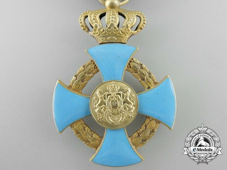 Order of Faithful Service, Officer's Cross Obverse