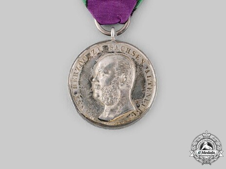 Saxe-Altenburg House Order Medals of Merit, Type III, Civil Division, in Silver Obverse