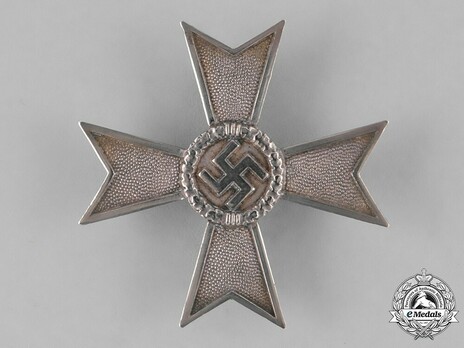 War Merit Cross I Class without Swords, by K. Gschiermeister (50) Obverse