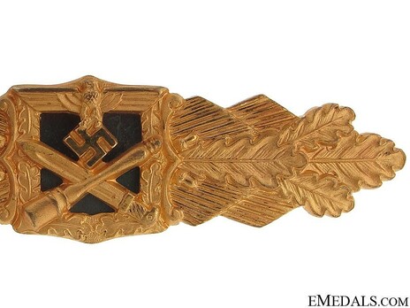 Close Combat Clasp, in Gold, by C. E. Juncker (in tombac) Detail