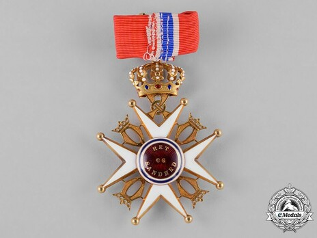 Order of St. Olav, Grand Cross, Civil Division (1910-1915 stamped "J. TOSTRUP") Obverse