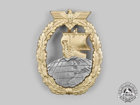 Naval Auxiliary Cruiser War Badge, by Förster & Barth Obverse