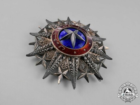 Grand Officer Breast Star Obverse