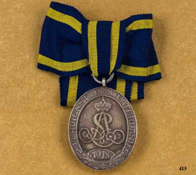 Anna-Luise Merit Medal Obverse