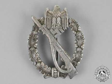 Infantry Assault Badge, by J. Feix (in silver) Obverse