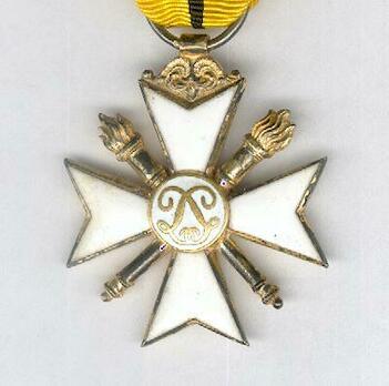 I Class Cross (with "1940-1945" clasp) Reverse