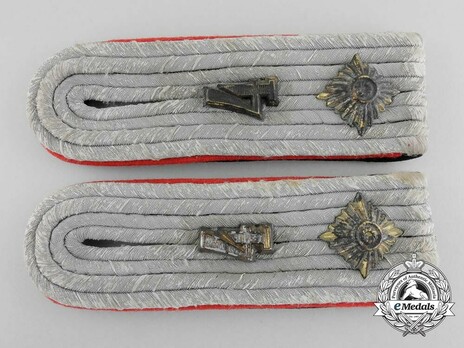 Waffen-SS Artillery Obersturmführer Shoulder Boards Obverse