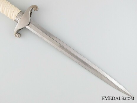 German Army Unmarked White Grip Officer’s Dagger Reverse Blade Detail