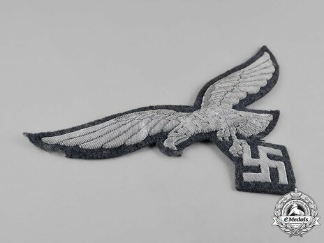 Luftwaffe Officer's Cape Breast Eagle Obverse