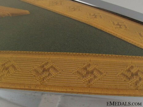 German Army General’s Pennant Braid Detail