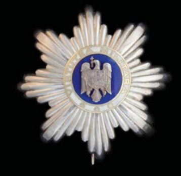 Grand Officer Breast Star Obverse