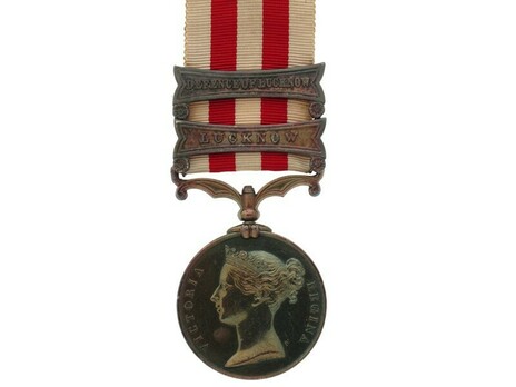 Silver Medal (with 2 clasps) Obverse