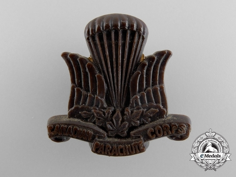 Canadian Parachute Corps Other Ranks Cap Badge Obverse