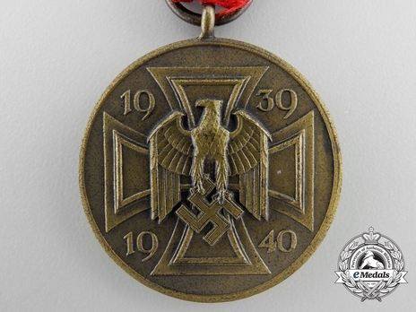 War Commemorative Medal Obverse