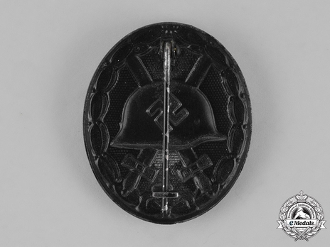 Wound Badge, in Black Reverse