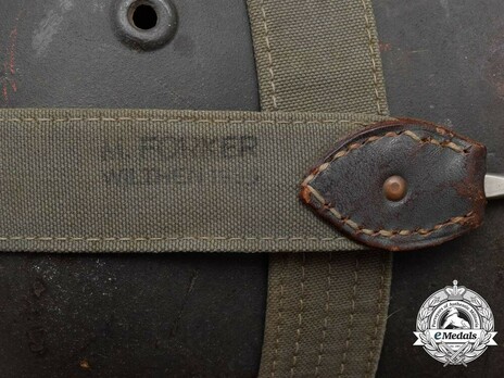 German Army Steel Helmet M40 (Camouflage Strap version) Strap Detail