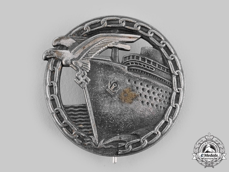 Blockade Runner Badge, by Förster & Barth Obverse