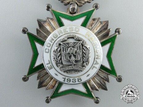 Officer Reverse