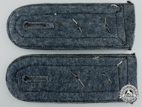 Luftwaffe Reich Air Ministry/Engineers Oberfeldwebel Shoulder Boards Reverse