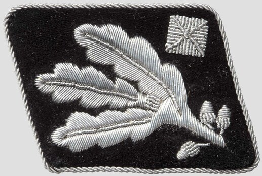 Waffen-SS Pre-1942 Obergruppenführer Collar Tabs Obverse